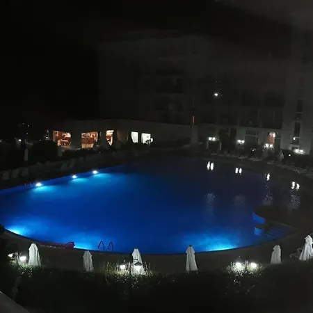 Appartement частно студио в комплекс ризорт Pomorie
