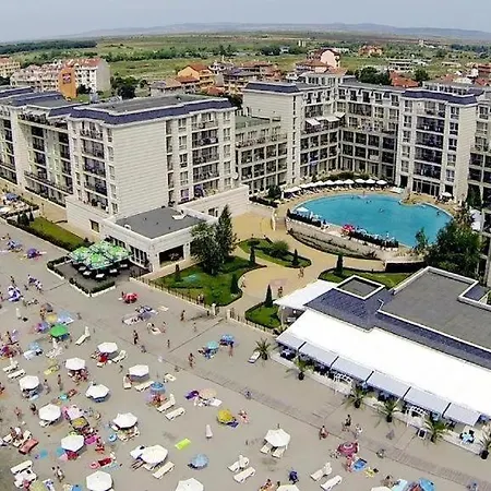 частно студио в комплекс ризорт Apartamento Pomorie