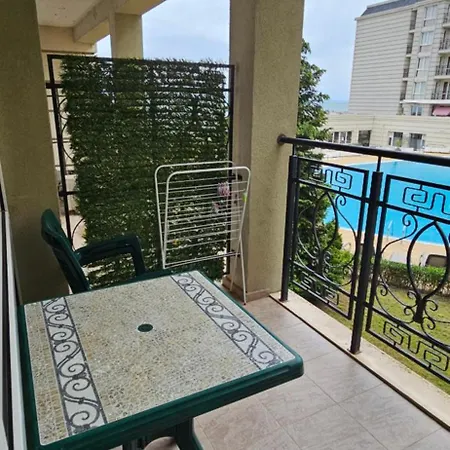 частно студио в комплекс ризорт Apartamento *